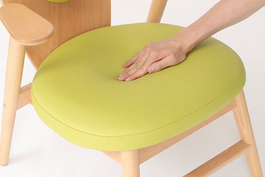 産後の部痛を和らげる座クッション